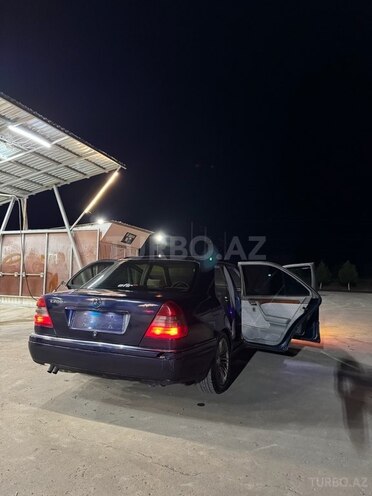Mercedes C 200 1995, 488,510 km - 2.0 l - Gəncə
