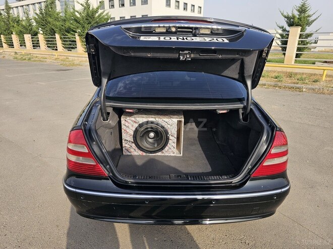 Mercedes E 320 2002, 330,000 km - 3.2 l - Bakı