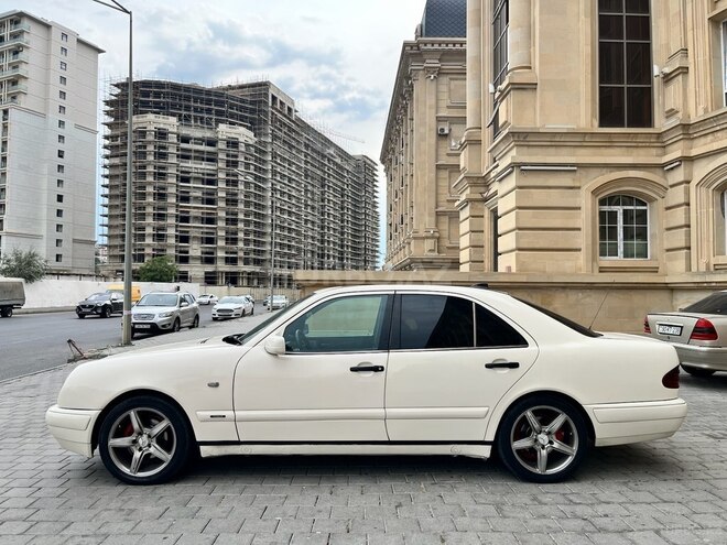 Mercedes E 220 d 1998, 500,000 km - 2.2 l - Bakı