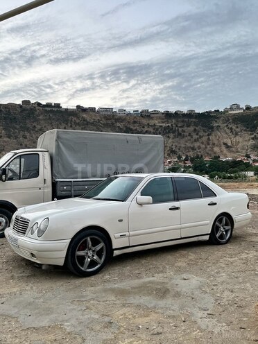 Mercedes E 220 d 1998, 500,000 km - 2.2 l - Bakı