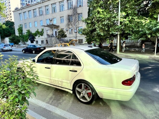 Mercedes E 220 d 1998, 500,000 km - 2.2 l - Bakı