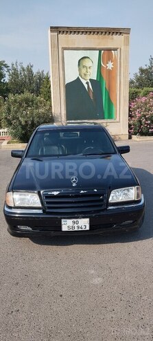 Mercedes C 230 1999, 406,820 km - 2.3 l - Füzuli