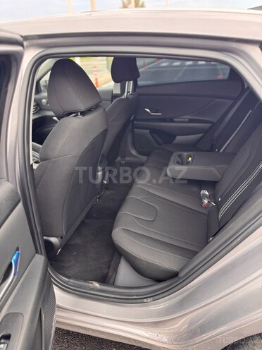 Hyundai Elantra 2024, 10,000 km - 1.6 l - Bakı