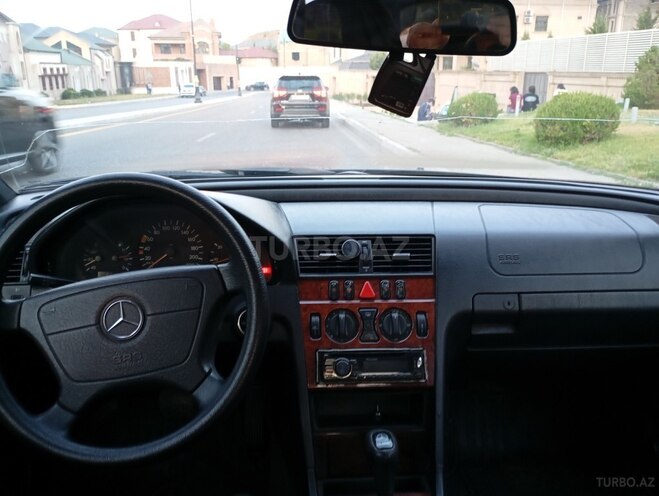 Mercedes C 220 d 1998, 900,000 km - 2.2 l - Bakı