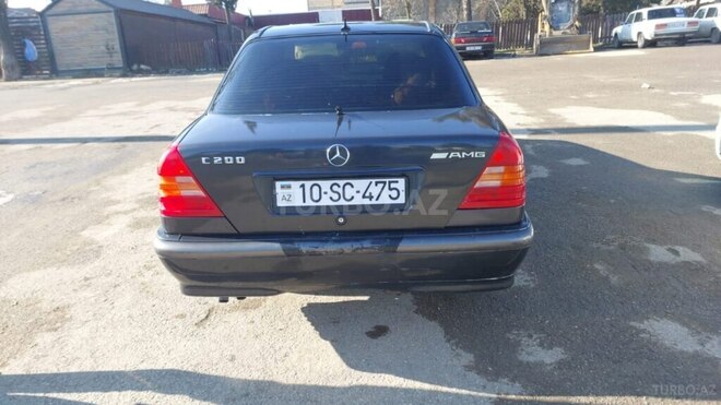 Mercedes C 200 1994, 260,000 km - 2.0 l - Quba