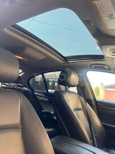 BMW 528 2015, 285,000 km - 2.0 l - Bakı