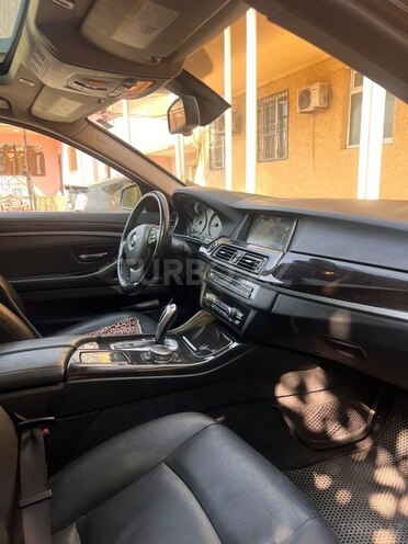 BMW 528 2015, 285,000 km - 2.0 l - Bakı