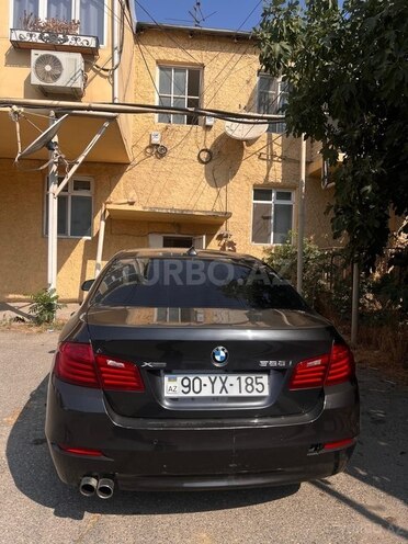 BMW 528 2015, 285,000 km - 2.0 l - Bakı