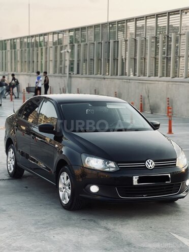 Volkswagen Polo 2013, 240,100 km - 1.6 l - Bakı