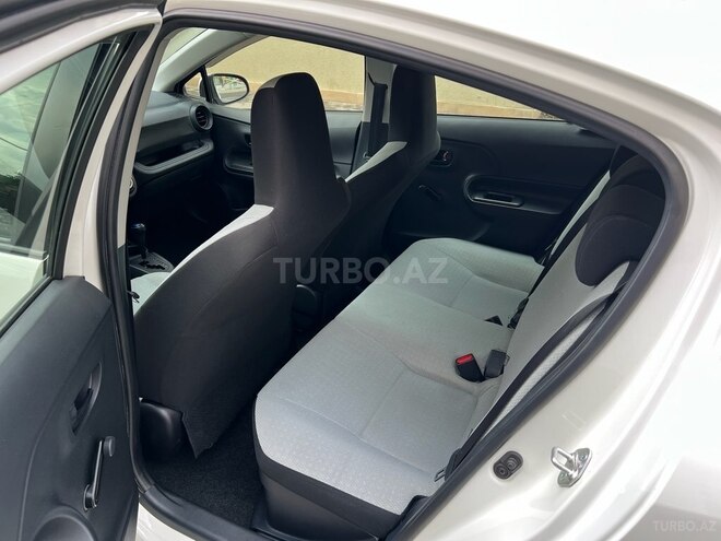 Toyota Aqua 2017, 101,000 km - 1.5 l - Bakı
