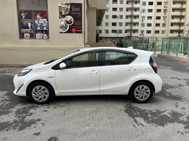 Toyota Aqua 2017, 101,000 km - 1.5 l - Bakı