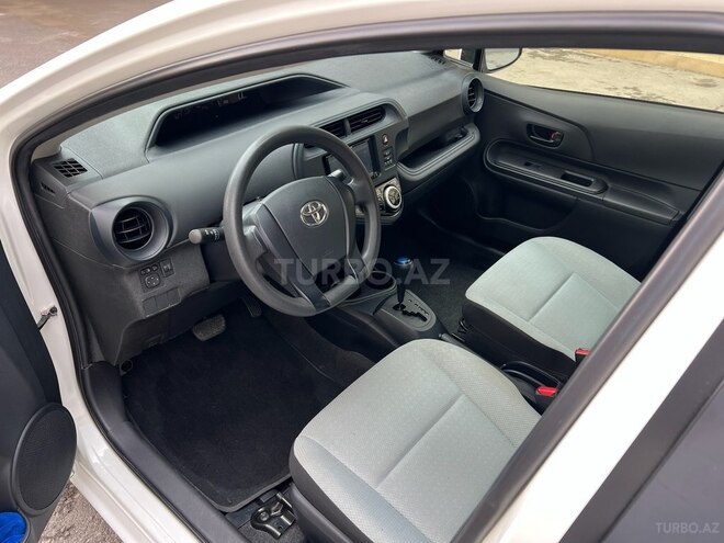 Toyota Aqua 2017, 101,000 km - 1.5 l - Bakı