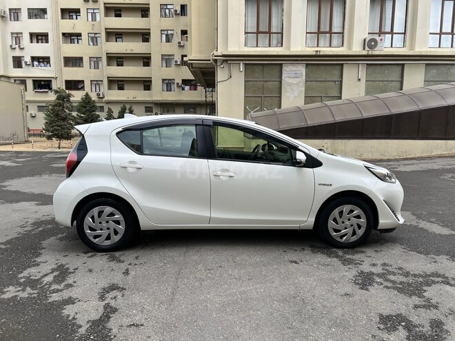 Toyota Aqua 2017, 101,000 km - 1.5 l - Bakı