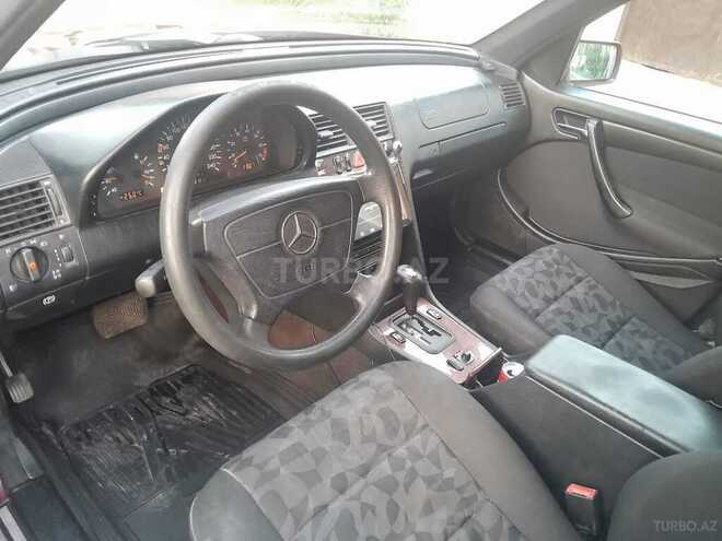 Mercedes C 200 1998, 215,436 km - 2.0 л - Qazax