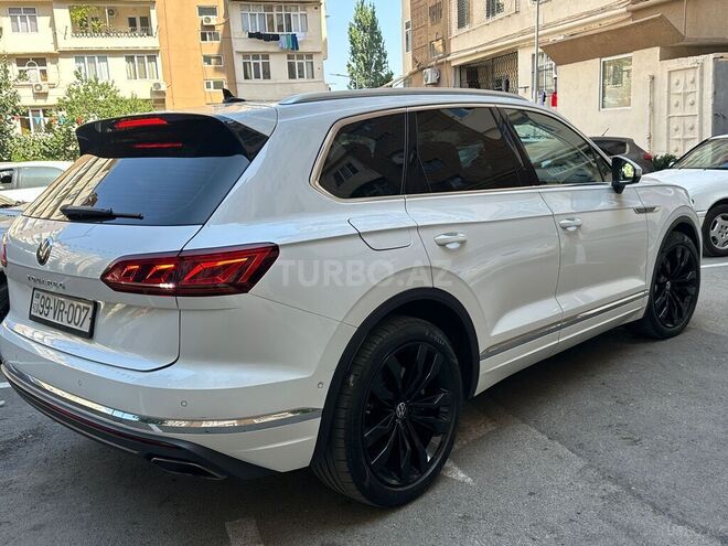Volkswagen Touareg 2021, 70,050 km - 3.0 l - Bakı