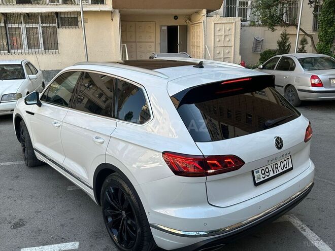 Volkswagen Touareg 2021, 70,050 km - 3.0 l - Bakı