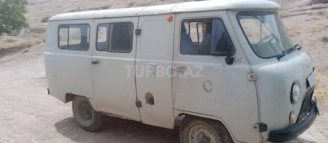 UAZ 452 2006, 137,000 km - 2.4 л - Naxçıvan