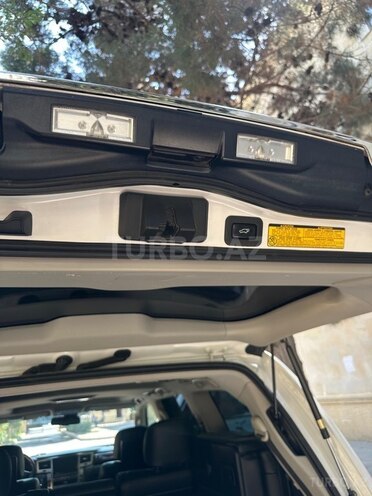 Lexus LX 570 2012, 174,000 km - 5.7 l - Bakı