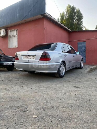 Mercedes C 240 2000, 363,000 km - 2.4 l - Lənkəran