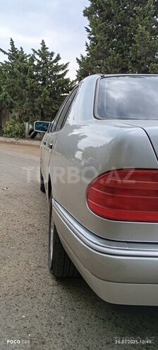 Mercedes E 240 1999, 442,505 km - 2.4 l - Bakı