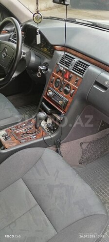 Mercedes E 240 1999, 442,505 km - 2.4 l - Bakı