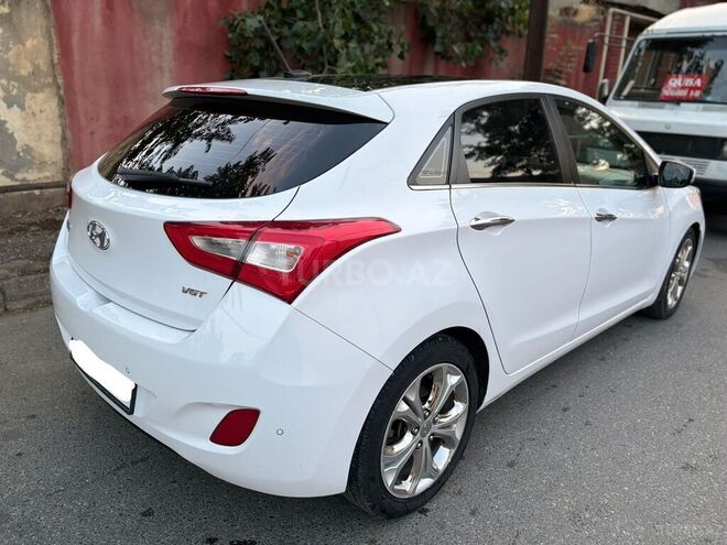 Hyundai i30 2014, 263,467 km - 1.6 l - Quba