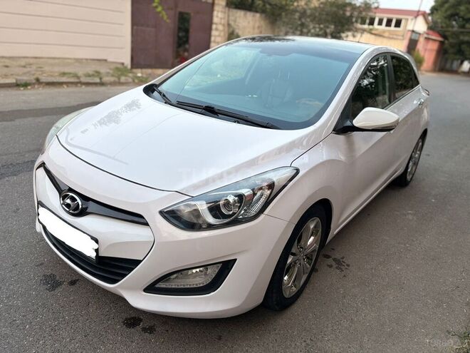 Hyundai i30 2014, 263,467 km - 1.6 l - Quba