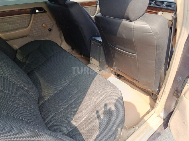 Mercedes E 200 d 1991, 500,000 km - 2.0 l - Qazax