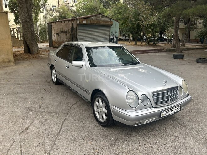 Mercedes E 200 1999, 473,000 km - 2.0 л - Bakı