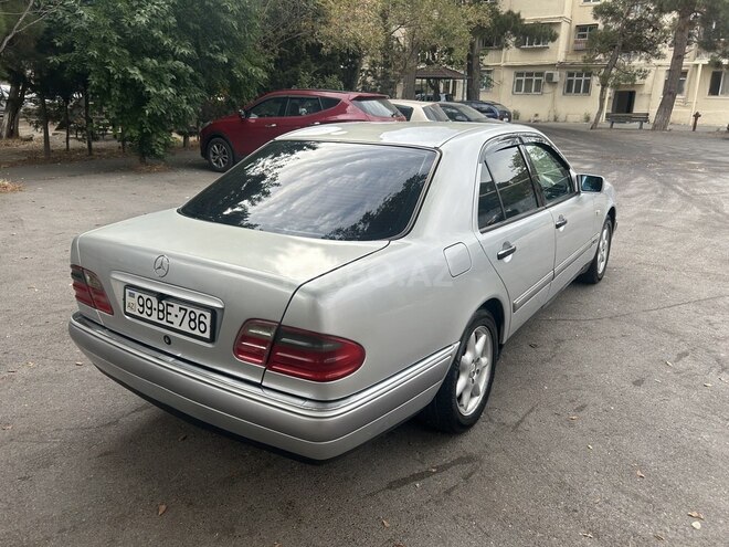 Mercedes E 200 1999, 473,000 km - 2.0 л - Bakı
