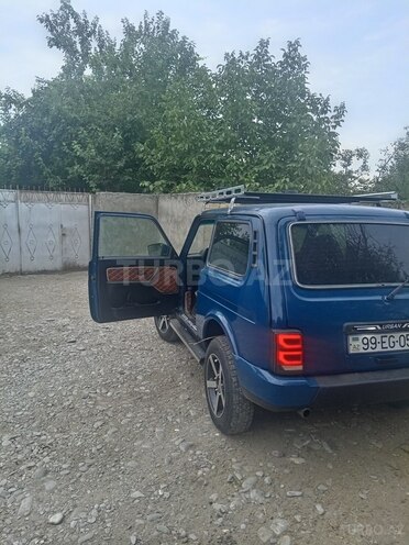 LADA (VAZ) Niva 2013, 240,000 km - 1.7 l - Ucar