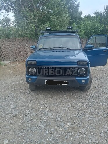 LADA (VAZ) Niva 2013, 240,000 km - 1.7 l - Ucar