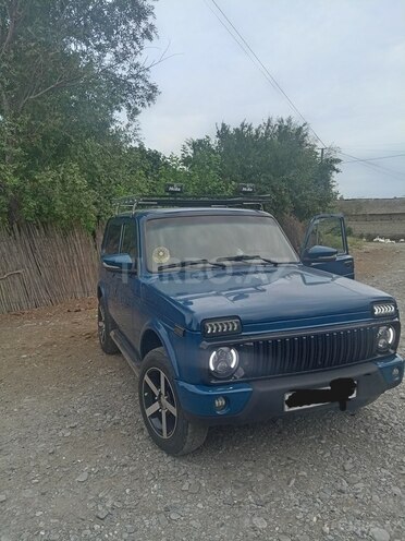 LADA (VAZ) Niva 2013, 240,000 km - 1.7 l - Ucar