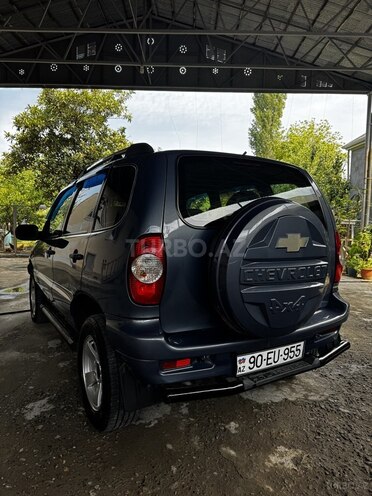 Chevrolet Niva 2008, 240,000 km - 1.7 l - Mingəçevir