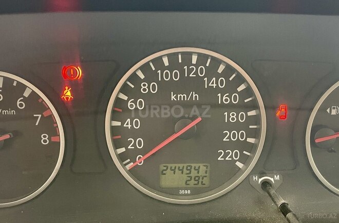 Nissan X-Trail 2006, 245,000 km - 2.5 l - Bakı