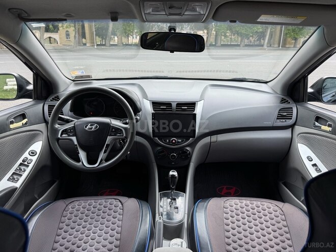 Hyundai Accent 2013, 141,200 km - 1.6 л - Mingəçevir