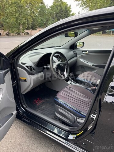 Hyundai Accent 2013, 141,200 km - 1.6 л - Mingəçevir
