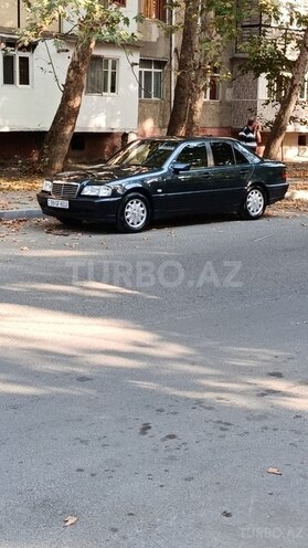 Mercedes C 200 2000, 247,500 km - 2.0 л - Mingəçevir