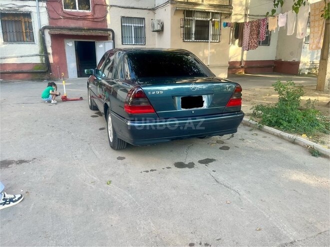 Mercedes C 200 2000, 247,500 km - 2.0 л - Mingəçevir