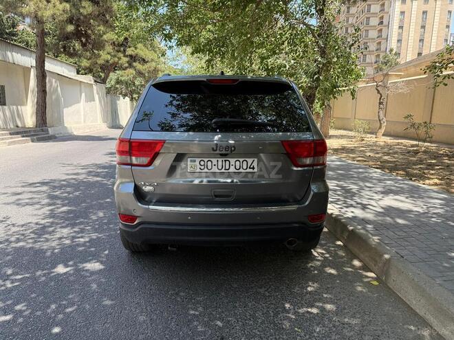 Jeep Grand Cherokee 2011, 121,000 km - 3.6 л - Bakı