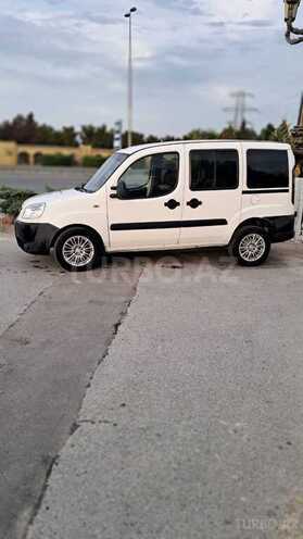 Fiat Doblo 2010, 250,000 km - 1.3 l - Bakı