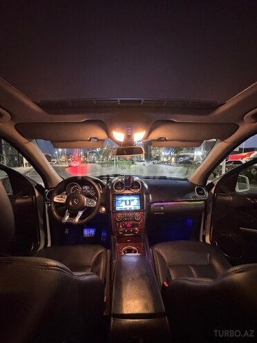 Mercedes GL 500 4MATIC 2007, 305,000 km - 5.5 l - Bakı