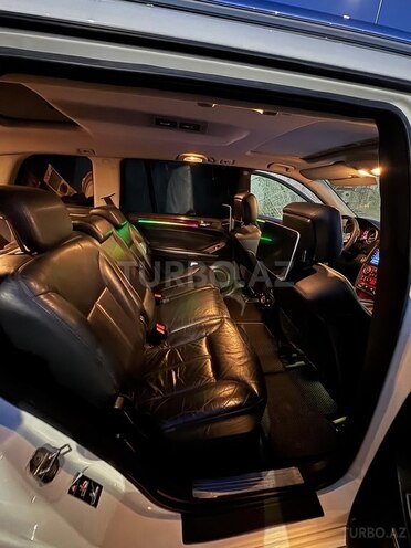 Mercedes GL 500 4MATIC 2007, 305,000 km - 5.5 l - Bakı