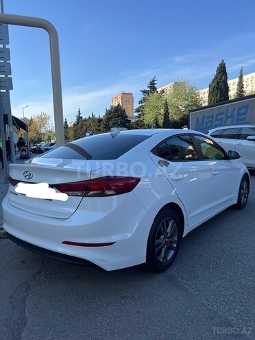 Hyundai Elantra 2017, 129,000 km - 2.0 л - Bakı