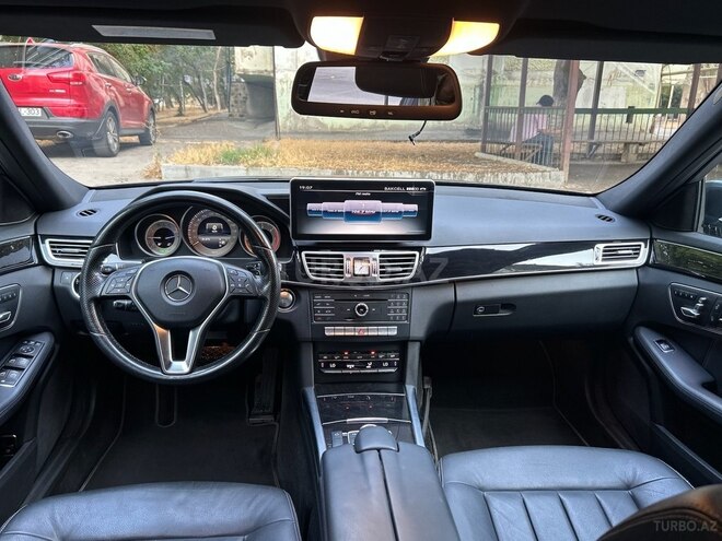 Mercedes E 220 d 2015, 164,575 km - 2.2 л - Bakı
