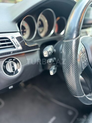 Mercedes E 220 d 2015, 164,575 km - 2.2 л - Bakı
