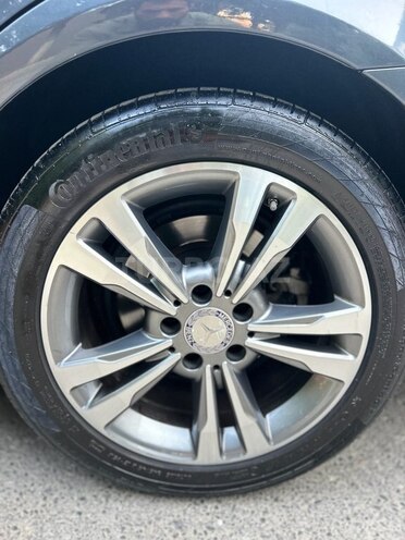 Mercedes E 220 d 2015, 164,575 km - 2.2 л - Bakı