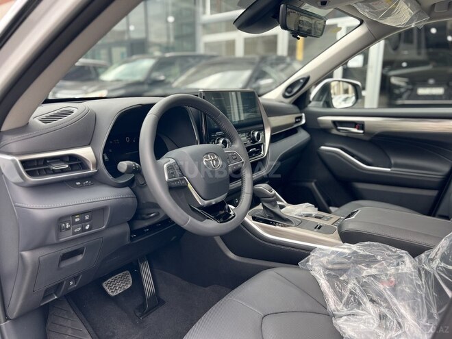 Toyota Highlander 2025, 0 km - 2.5 l - Bakı
