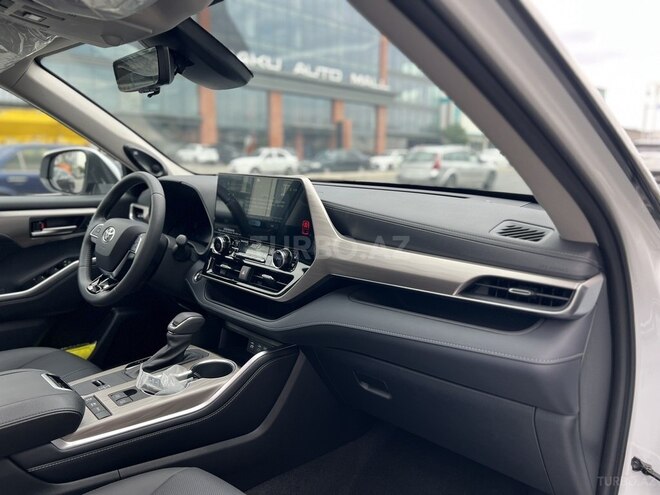 Toyota Highlander 2025, 0 km - 2.5 l - Bakı