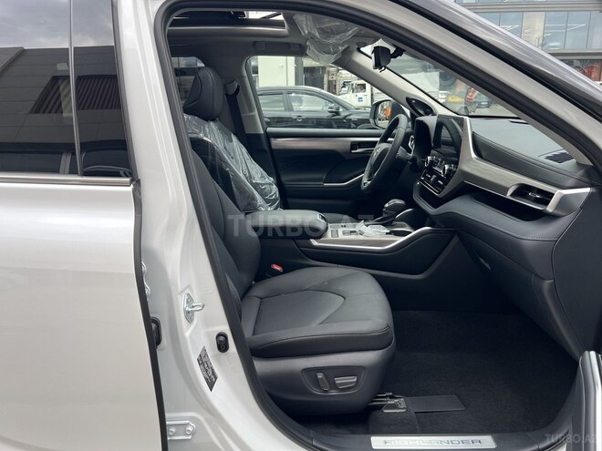Toyota Highlander 2025, 0 km - 2.5 l - Bakı